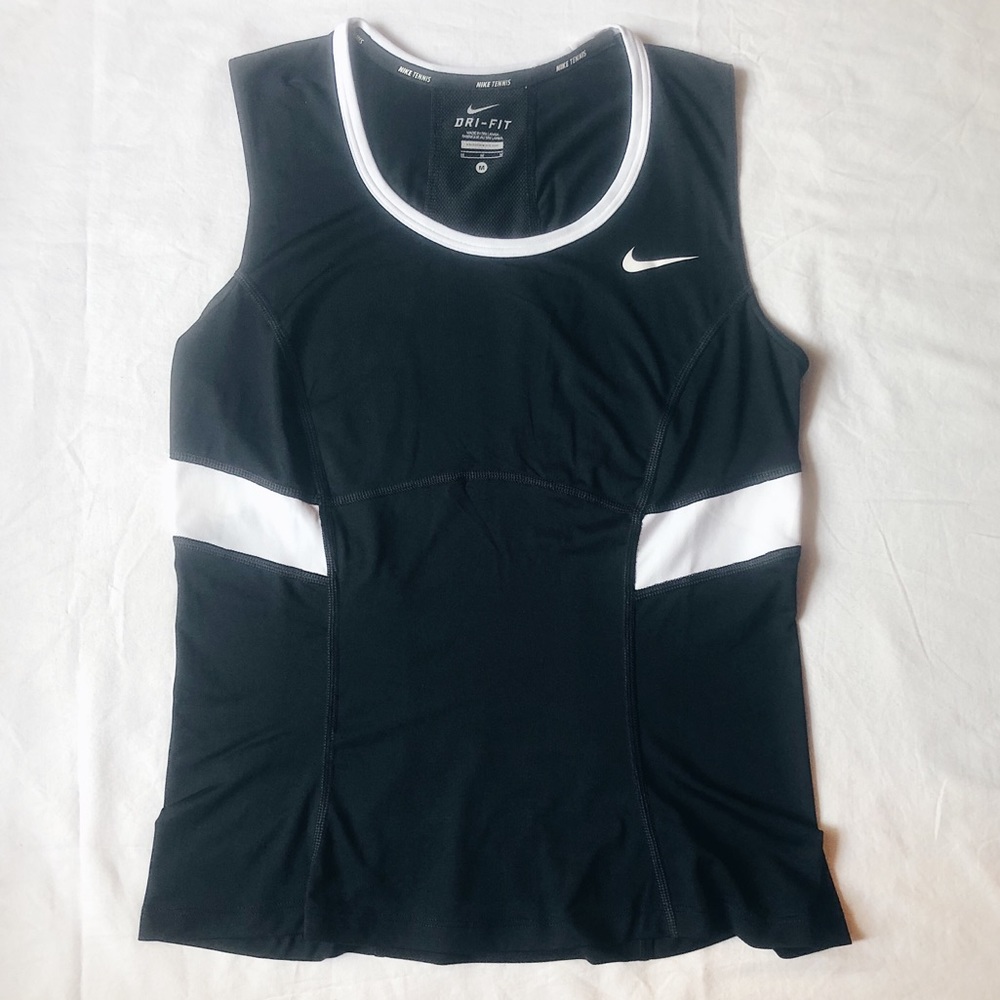 Nike Dri-Fit Tennis Shirt Black and White Size M